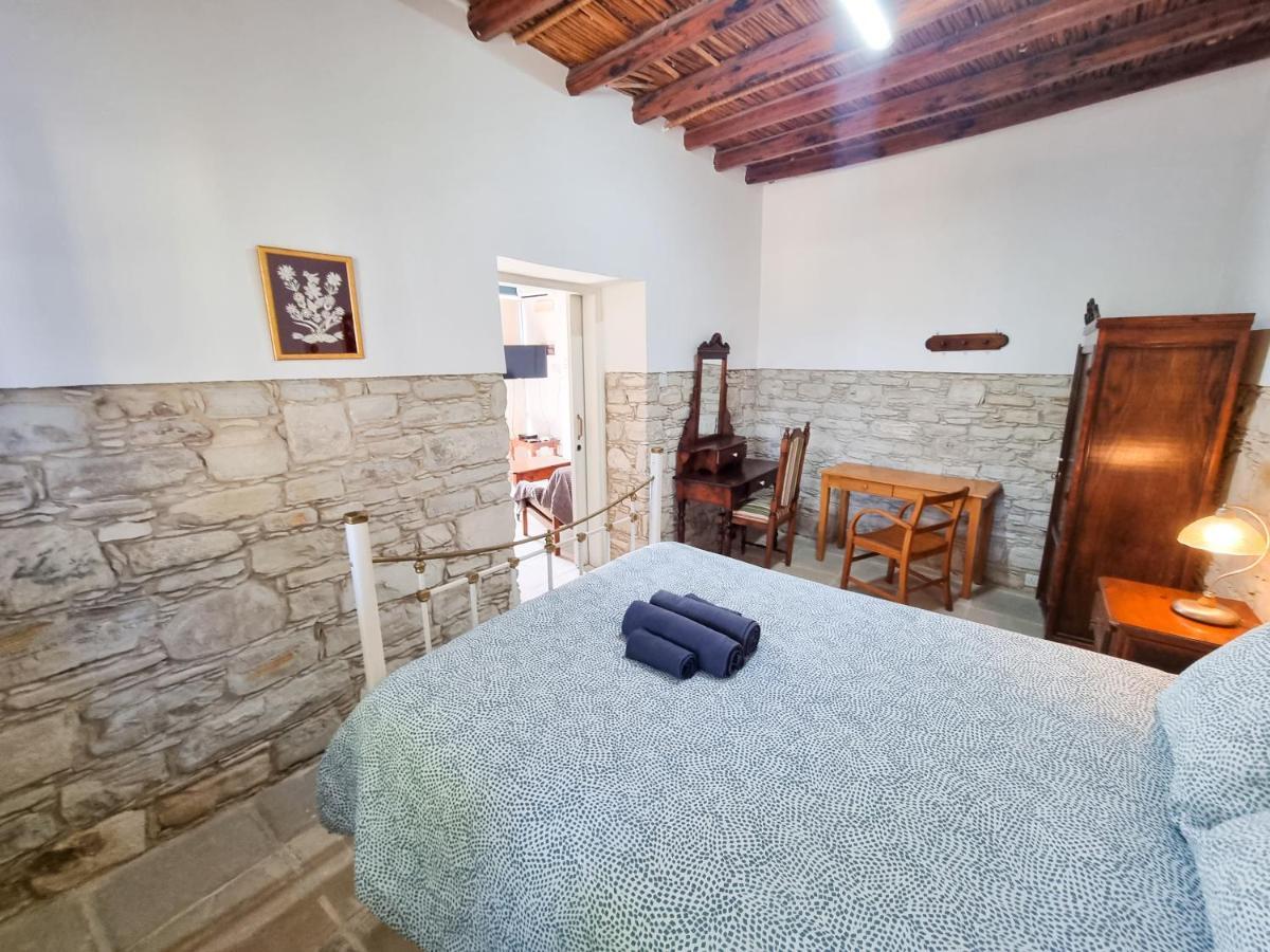 Athena'S Pool Oasis Apartment Skarinou Luaran gambar
