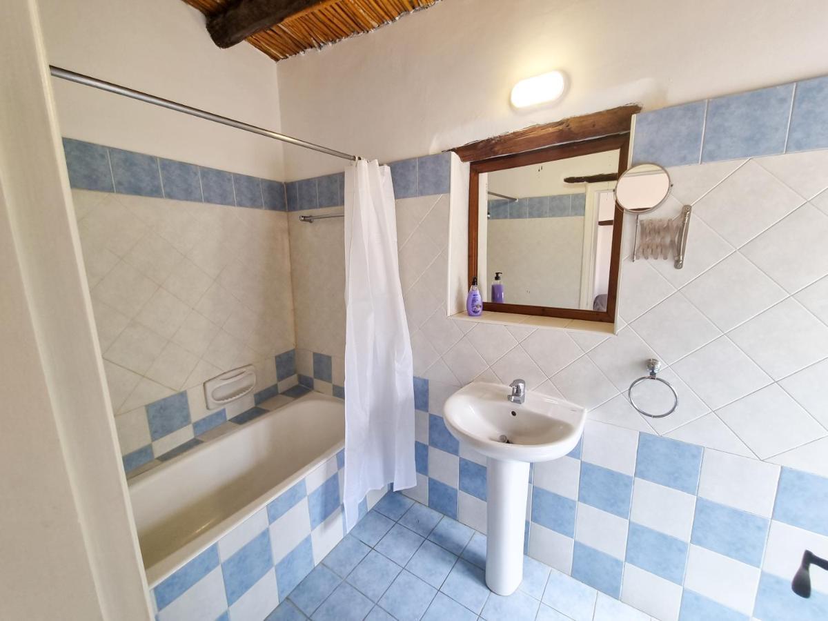 Athena'S Pool Oasis Apartment Skarinou Luaran gambar