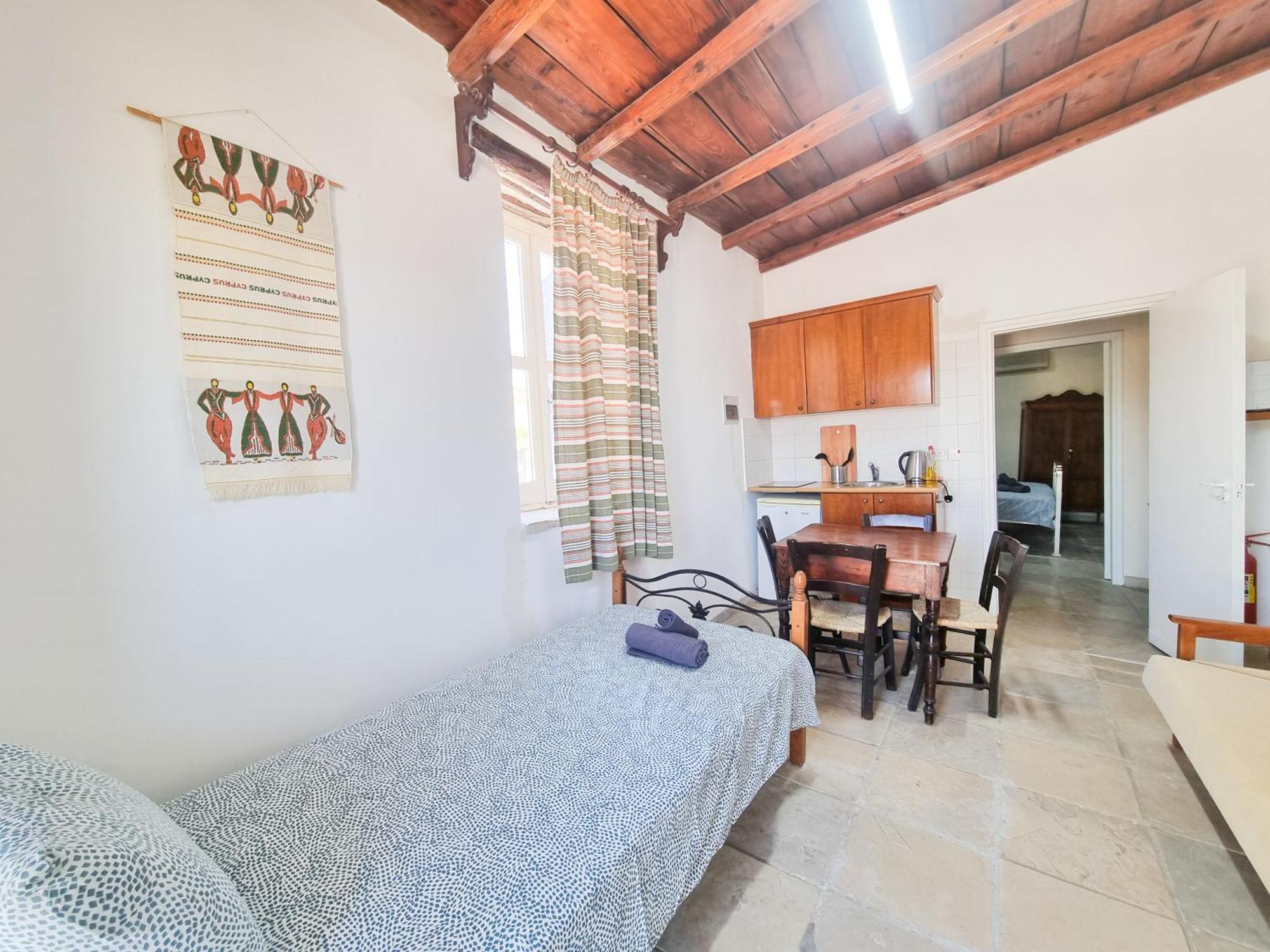 Athena'S Pool Oasis Apartment Skarinou Luaran gambar