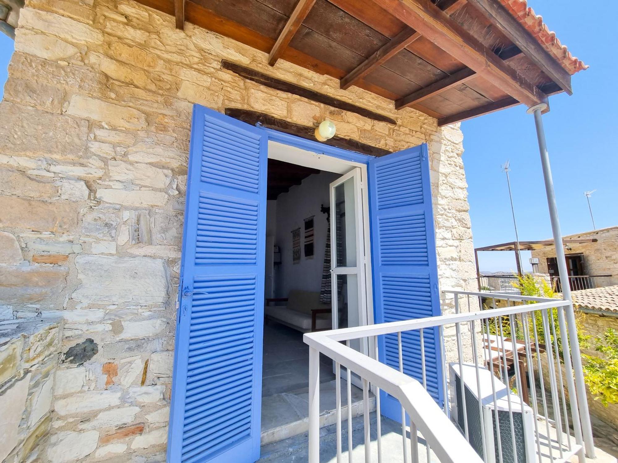 Athena'S Pool Oasis Apartment Skarinou Luaran gambar