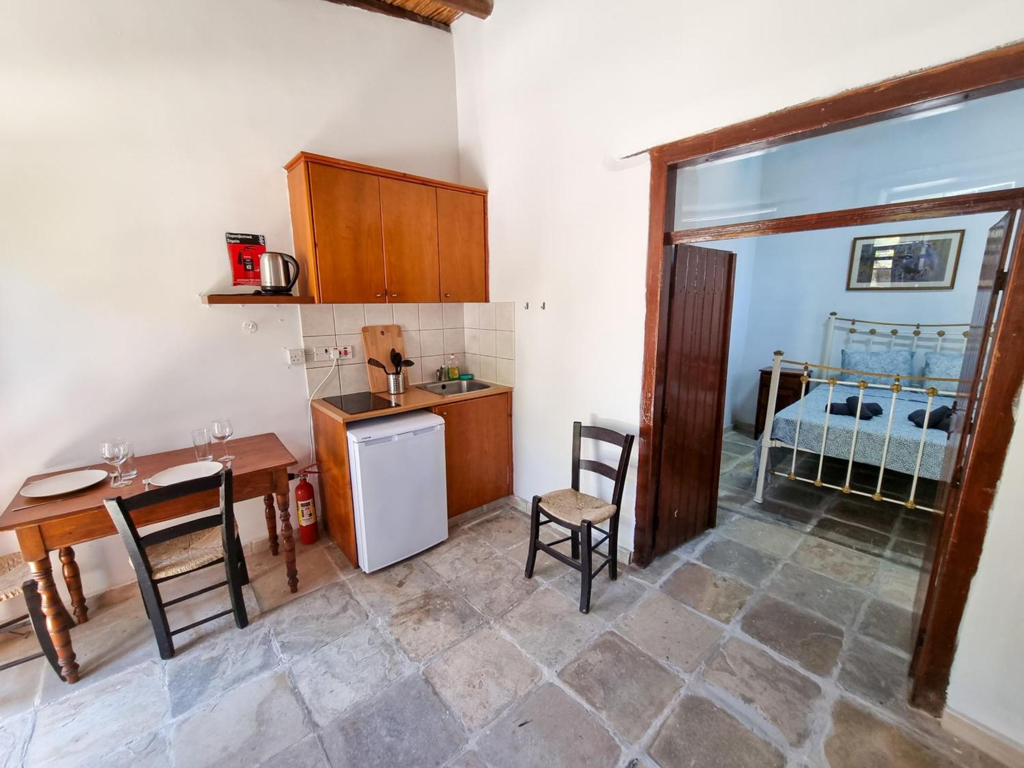 Athena'S Pool Oasis Apartment Skarinou Luaran gambar