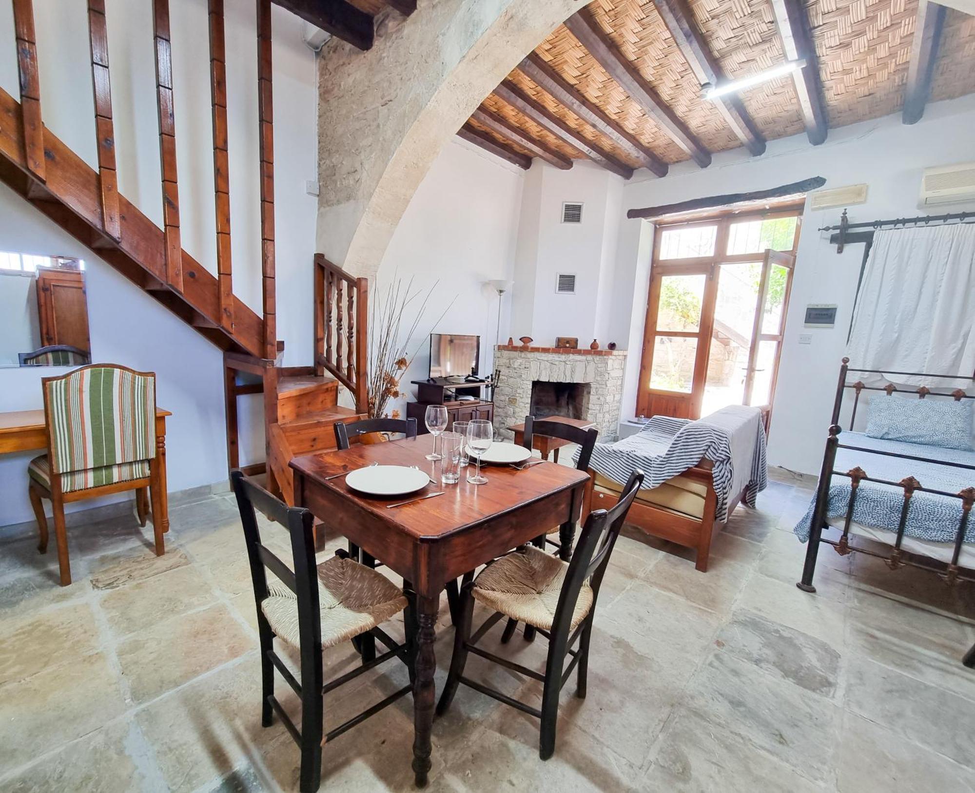 Athena'S Pool Oasis Apartment Skarinou Luaran gambar